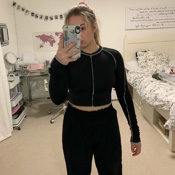 romwe stitched lettuce edge cropped t - Picture 1 of 2